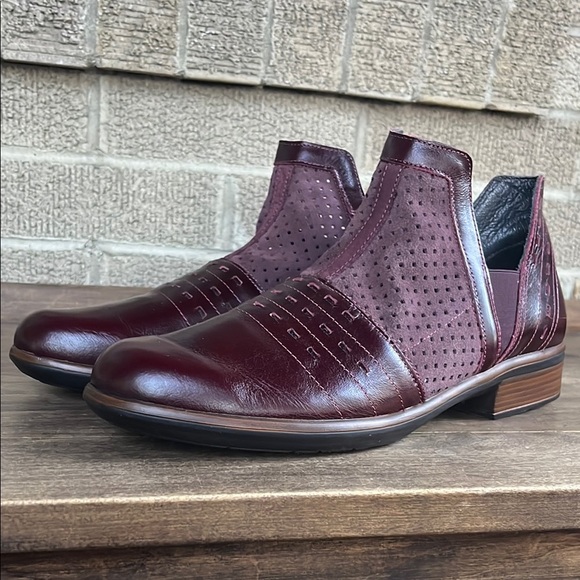 NWOT NAOT Riverota Ankle Bootie Burgundy Leather/Suede Size 41 - Picture 1 of 16